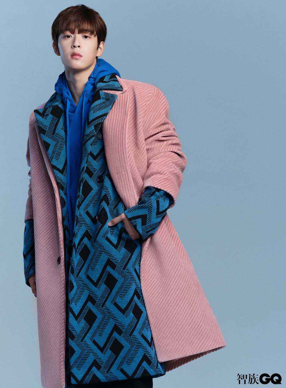 吴宇恒卫衣穿搭获好评 新剧《嘿，你大事很妙》即将播出