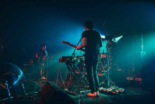 重塑突袭欧洲五大音乐节 海外征程步履不停