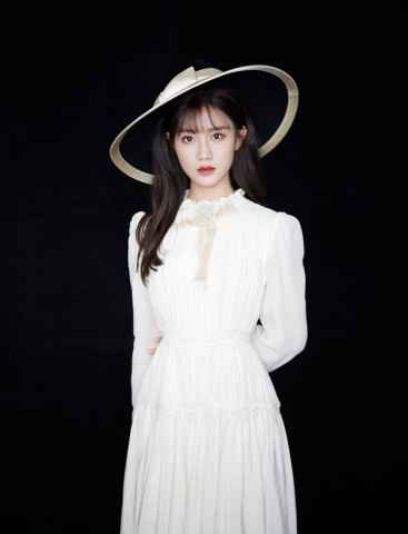 陈意涵Estelle2020全新EP《飞行模式》正式上线 用音乐飞向一切未知可能