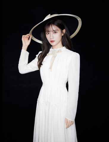 陈意涵Estelle2020全新EP《飞行模式》正式上线 用音乐飞向一切未知可能