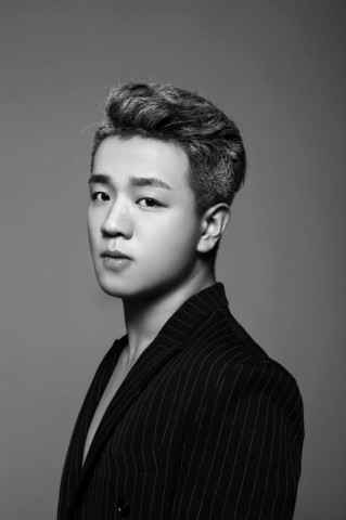 新锐歌手一修励志新单 《没有伞的孩子》即将上线