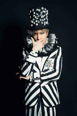 薛之谦《怪咖》实体专辑3月7日预售！抛去喧嚣杂念，做真实的自己