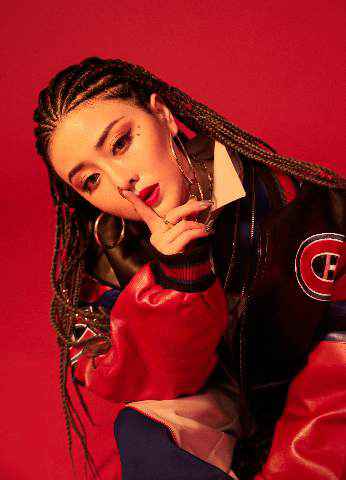 《Bad Girl》全新上线， Swaggie杨舒涵用音乐诠释“新女性”