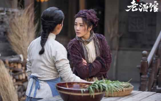 一路摸爬滚打 凯丽女儿张可盈成就《老酒馆》中小棉袄