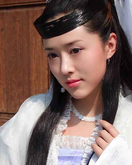 电视剧《最美的安排》将收官 ＂最美嫦娥＂颜丹晨送中秋祝福