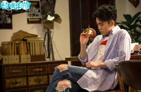 《来自海洋的你》泰国探班 胡浩博获导演称赞:“他会走的更远。”