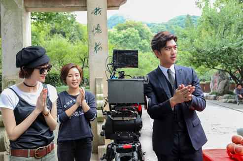 《火王之千里同风》杭州开机 陈柏霖演绎别样霸道总裁