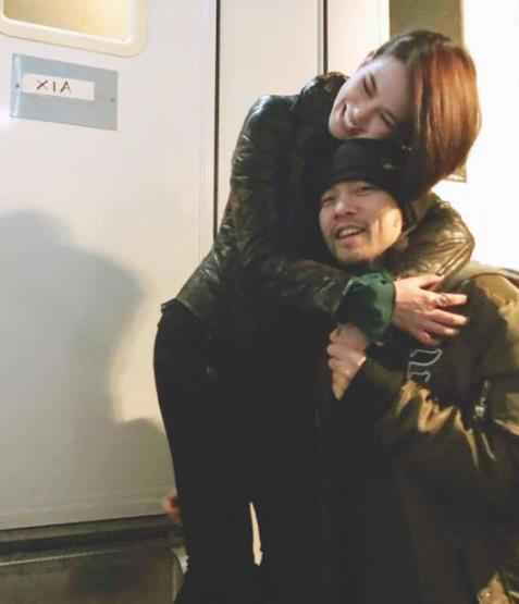 今日份狗粮！昆凌七夕晒与周杰伦合照表白老公