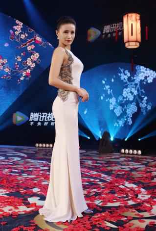 《那年花开》将播 万美汐、孙俪“甄嬛党”相爱相杀