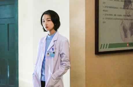 《春风十里不如你》热播近尾 周冬雨演技与时尚齐飞获赞