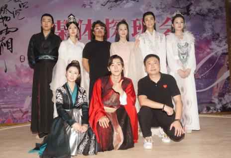 《香蜜沉沉烬如霜》媒体探班 杨紫邓伦现场“修仙”传授避暑秘籍