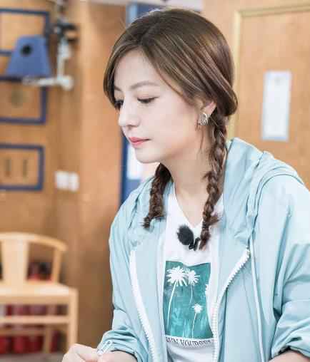 赵薇巧解煤气短缺 研发菜品犒赏员工尽显暖心