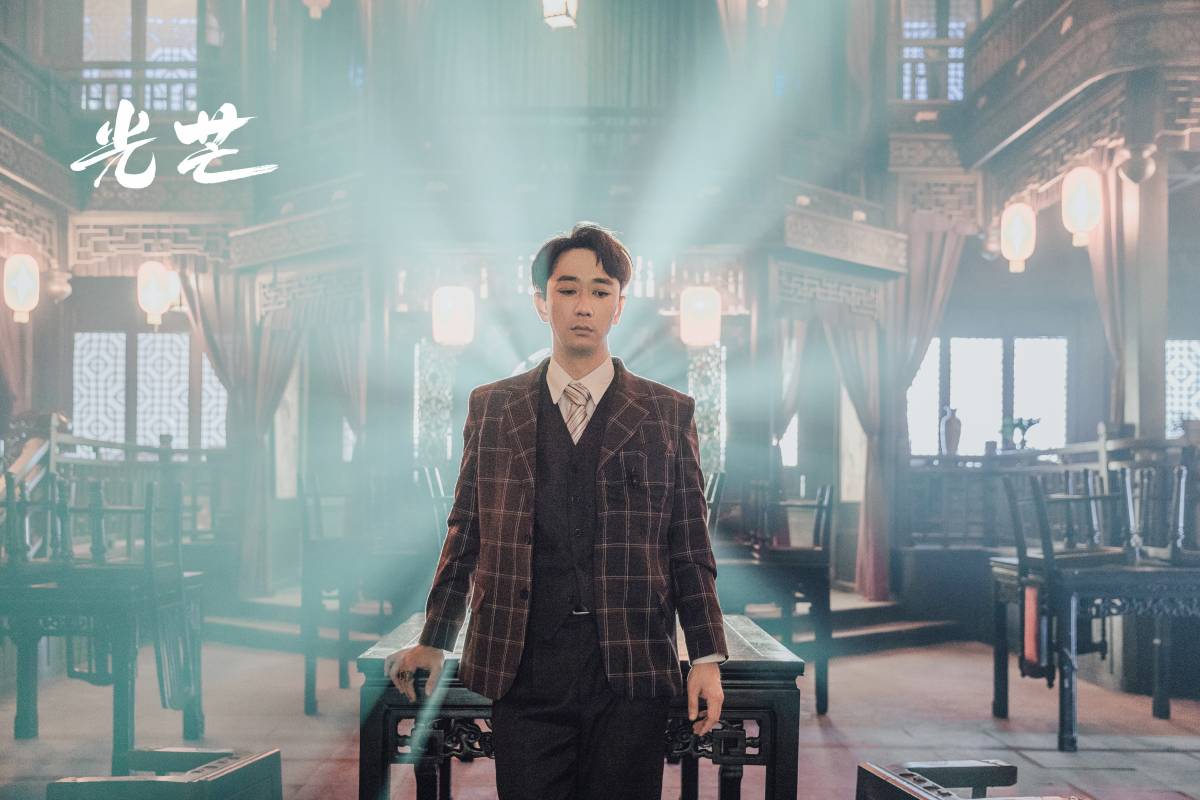 王自健《光芒》收官获好评 细腻演技口碑攀升引热议