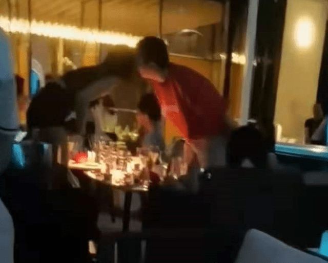 啥？女子被假王思聪骗走3万 正主酒吧面见20多女性