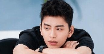 啥？女子被假王思聪骗走3万 正主酒吧面见20多女性