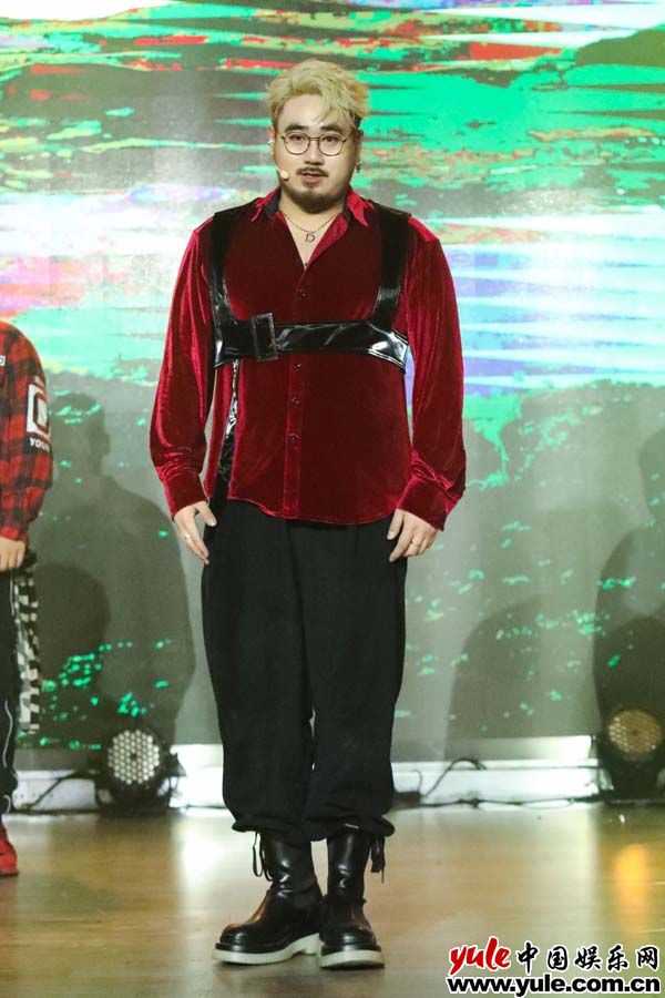 熊猫堂巡演广州尾场开唱，音乐魅力感染所有粉丝